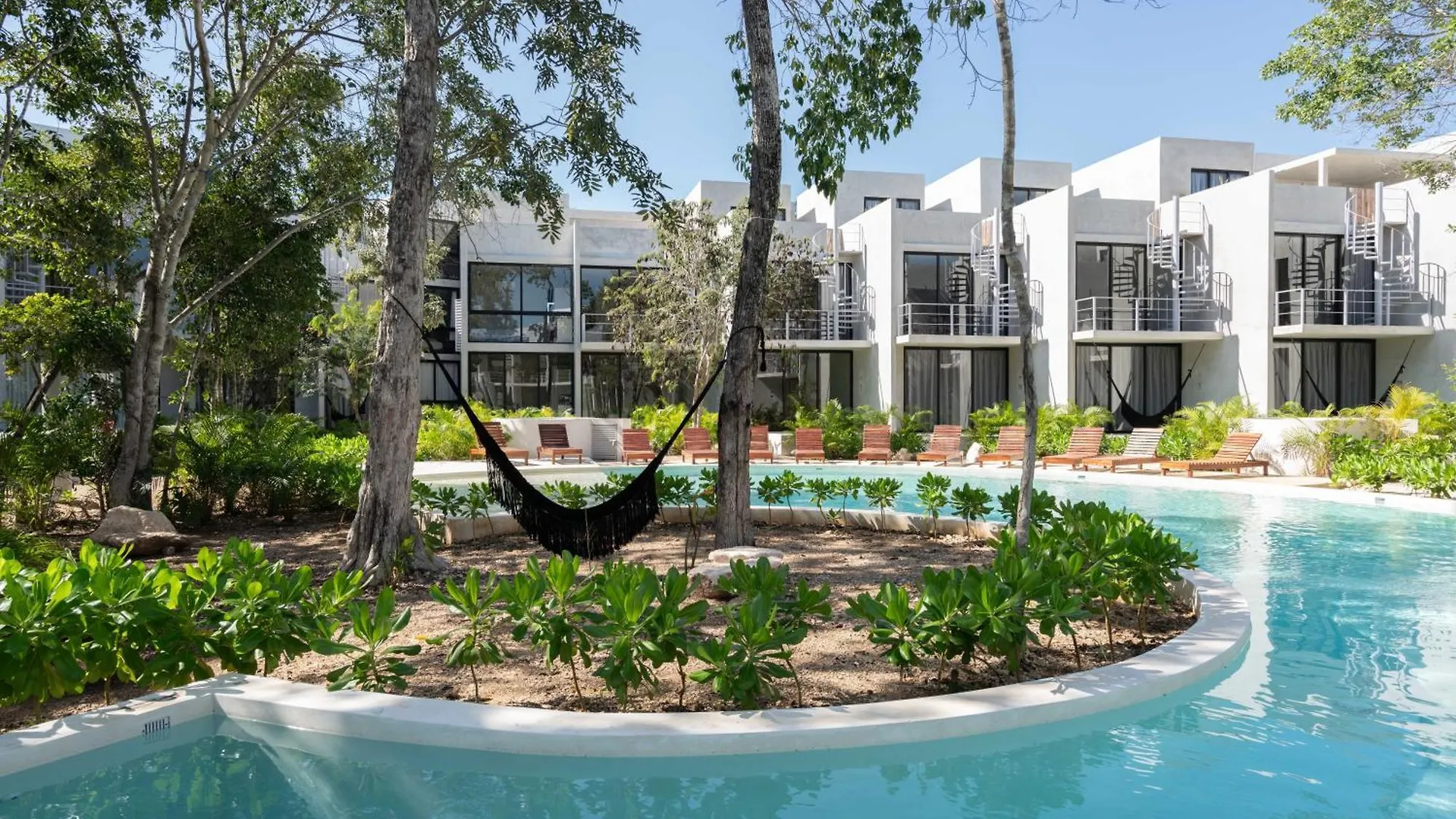 204 Seremonia Selva Private Pool New Apartment King Bed Wifi Tulum Mexique