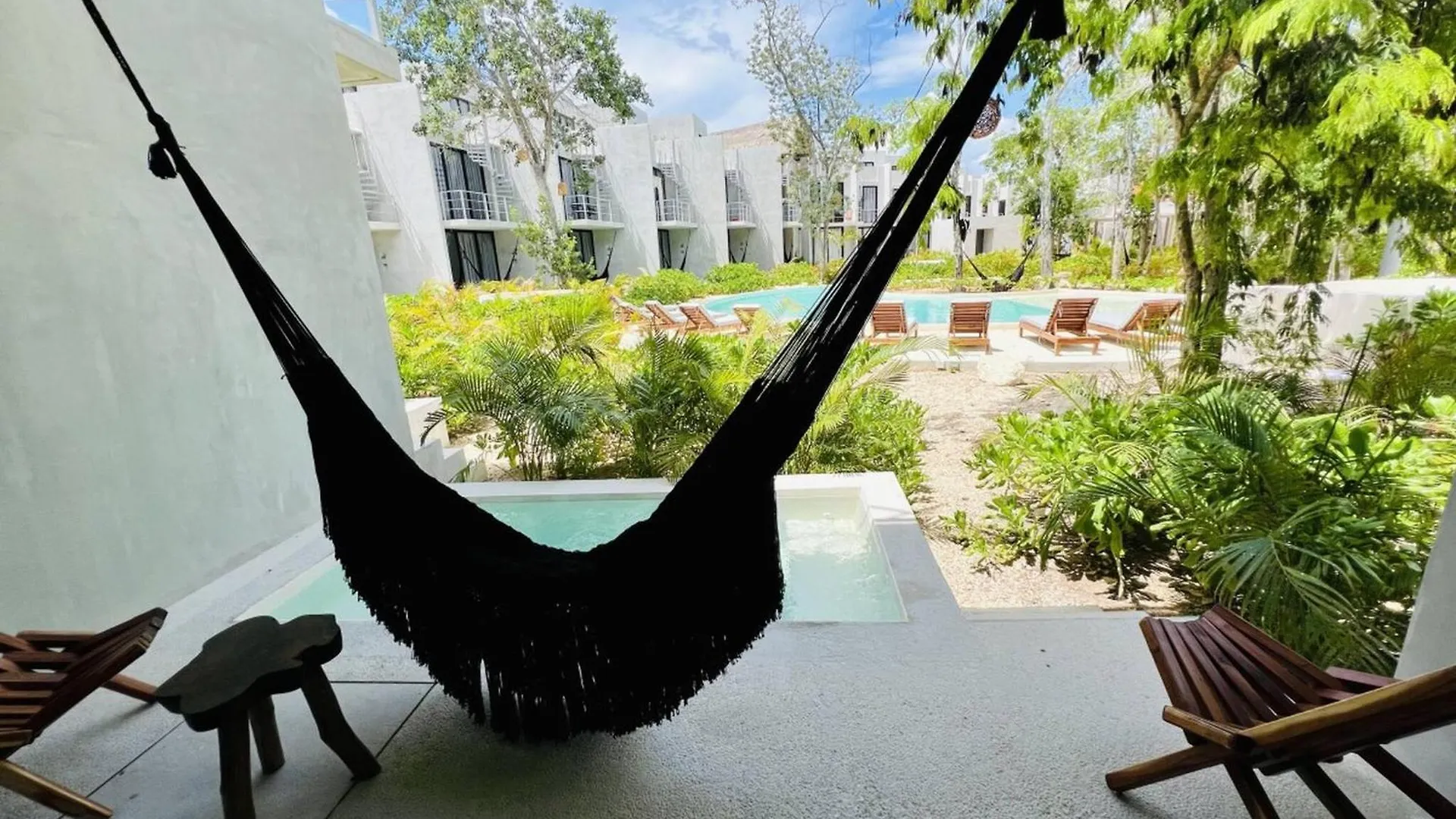 204 Seremonia Selva Private Pool New Apartment King Bed Wifi Tulum Mexique